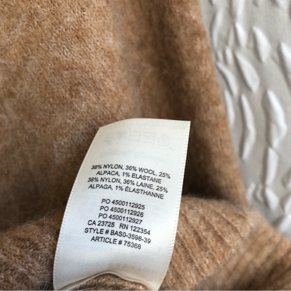 Aritzia Babaton Tan Constant Camel Adichie Sweater Oversized Turtleneck - Picture 13 of 14